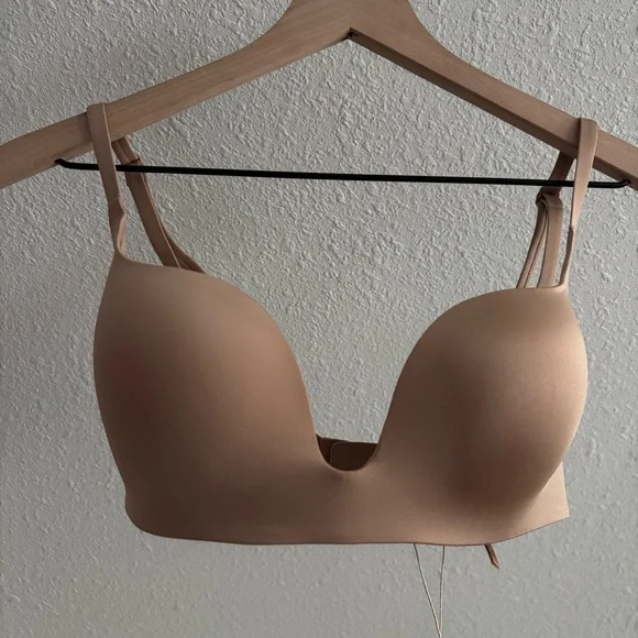 🍒SKIMS SQUARE NECK BRA🍒 - Picture 3 of 10